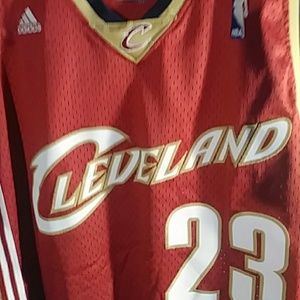 LeBron James Cavs jersey new without tags